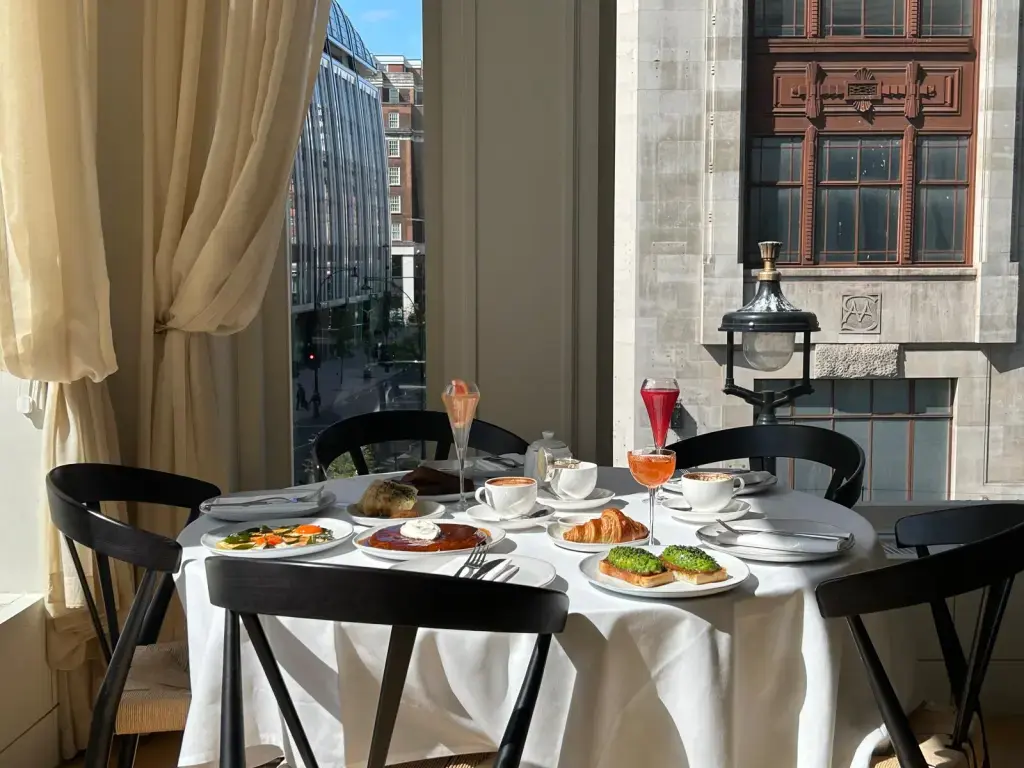 Date Night Ideas | Oxford Street