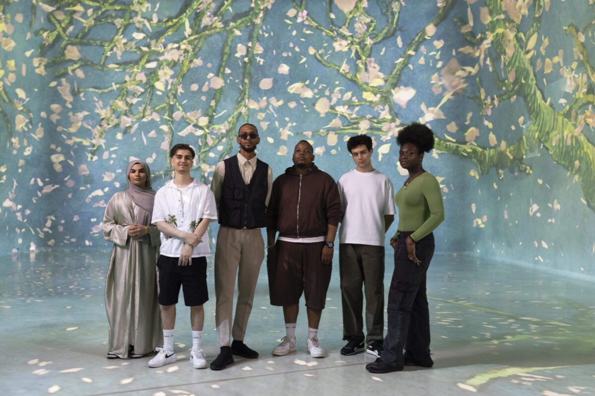 Frameless Spoken Word | Oxford Street London