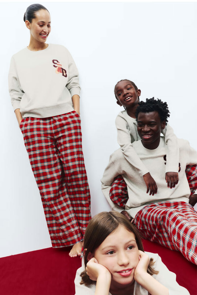 M&S Matching Xmas Jumpers | Oxford Street