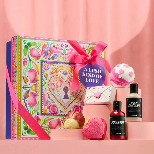 Lush Gift Set 2026 Valentine's | Oxford Street