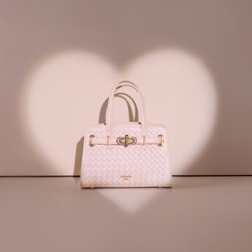 Valentine's Day Gifts For Her | Oxford Street